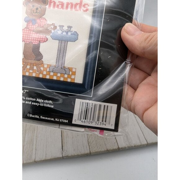 Bucilla Counted Cross-Stitch Kit "Wash Your Hands" 5"x7" Gallery Stitches Bear - Picture 5 of 7